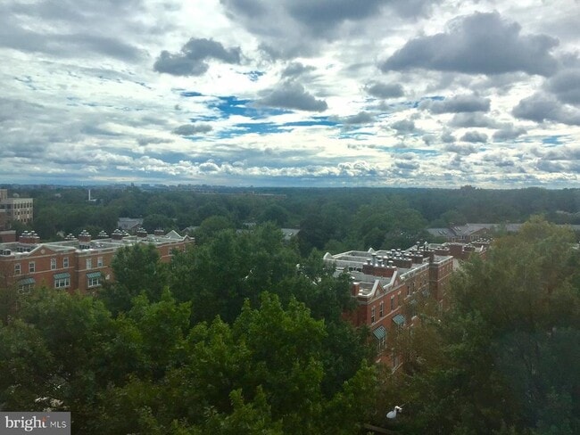 Foto del edificio - 3601 Wisconsin Ave NW