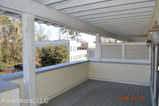 Building Photo - 2 br, 2.5 bath House - 9 Promenade Street ...