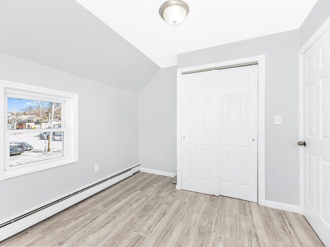 Foto del edificio - 555 Kimball Ave