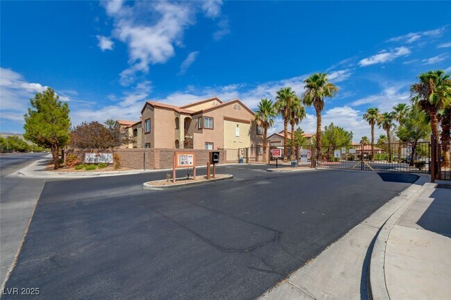 Foto del edificio - 9580 W Reno Ave