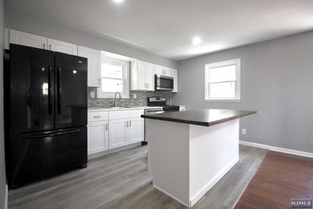 Building Photo - 401 Farnham Ave