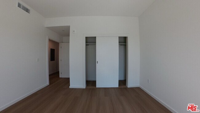 Foto del edificio - 5119 Colfax Ave