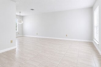 Building Photo - 191 N Dreamweaver Cir