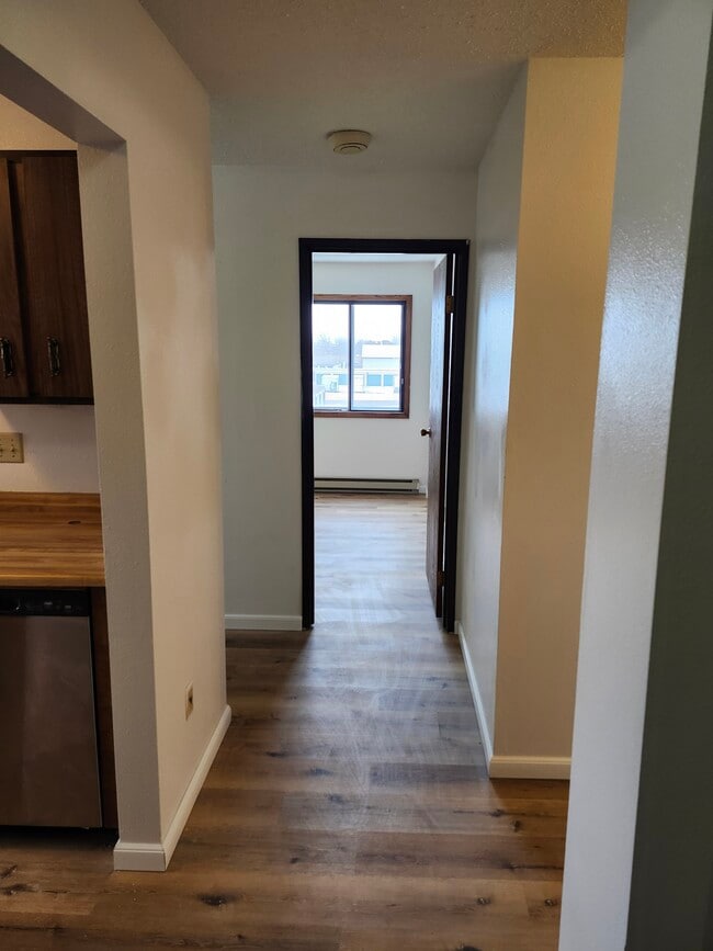 Building Photo - 2650 15th St S