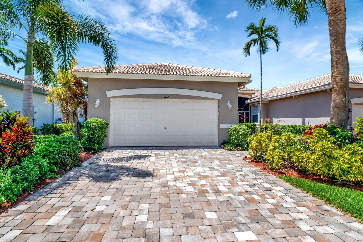 Primary Photo - 5766 Grand Harbour Cir