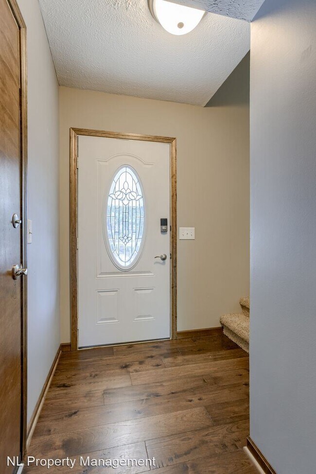 Building Photo - 4 br, 3 bath House - 13007 Margo St.