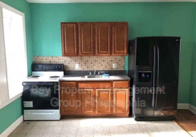Foto del edificio - 5814 Addison St