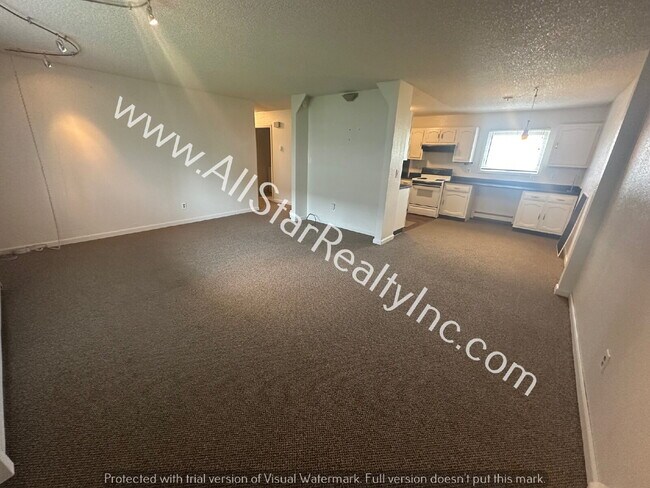 Foto del edificio - 8110 E 16th Ave