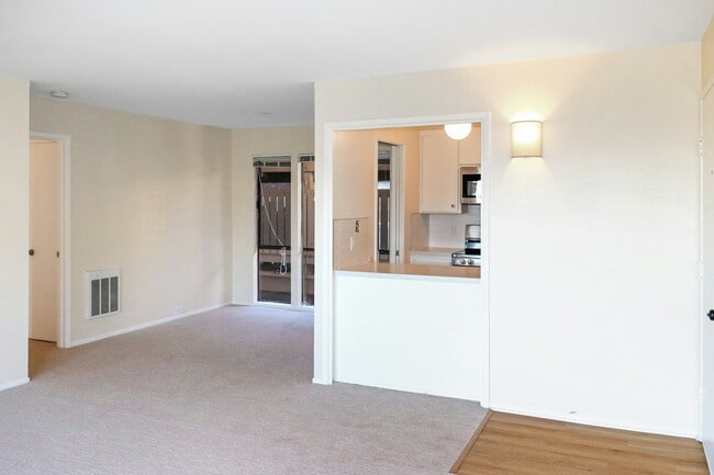 Foto del edificio - 40 Harbor Oak Dr