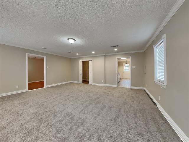 Building Photo - 4617 Ashwood Dr
