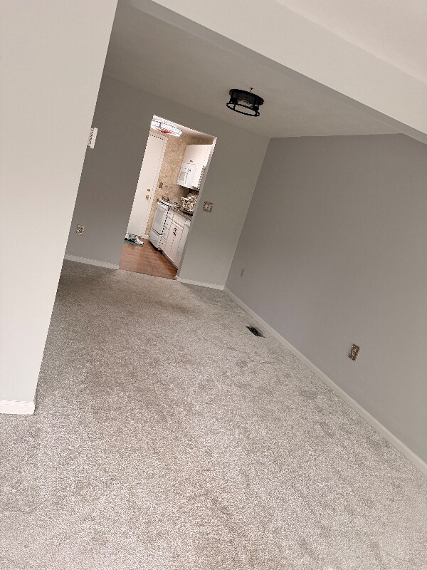 Foto del edificio - 8230 Beehive Cir