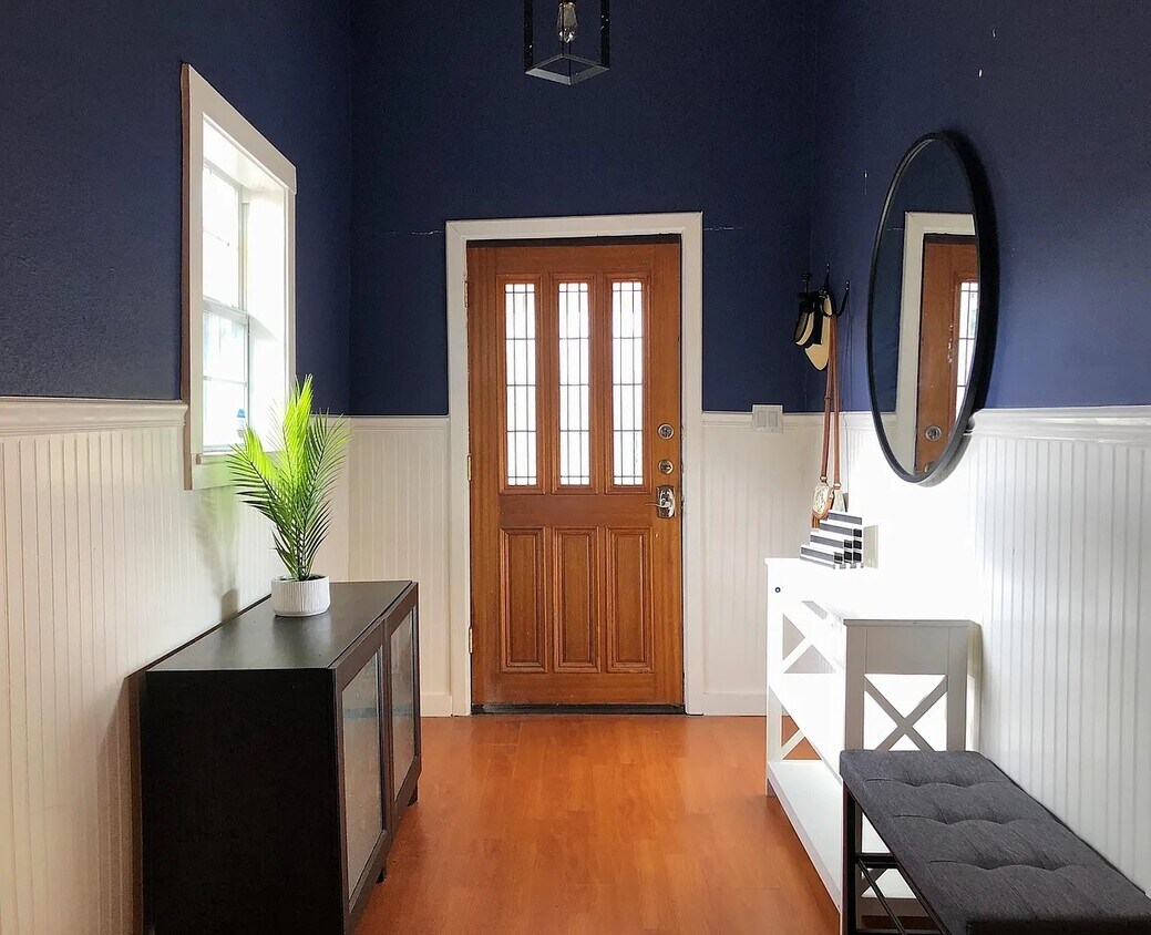 Foto principal - 234 Princeton Ave