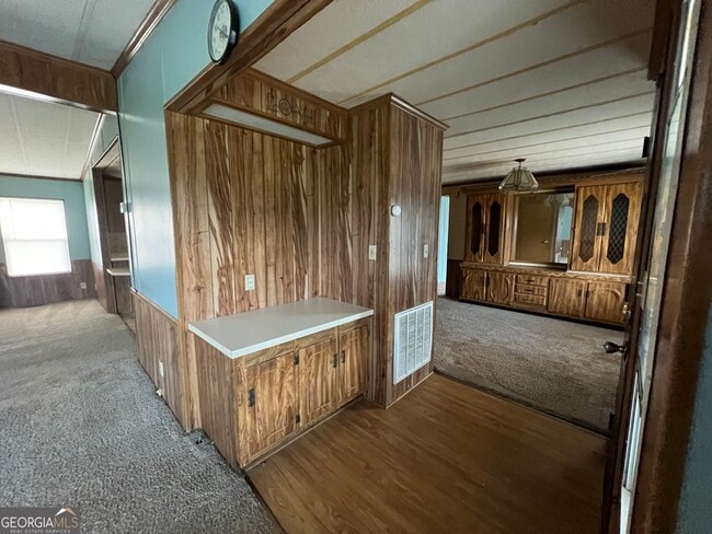 Building Photo - 86 Tree Farm Rd
