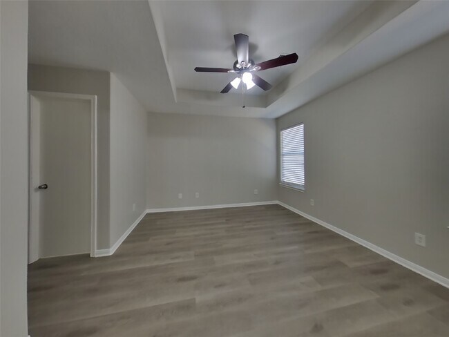 Foto del edificio - 16295 Hidden Deer Ln