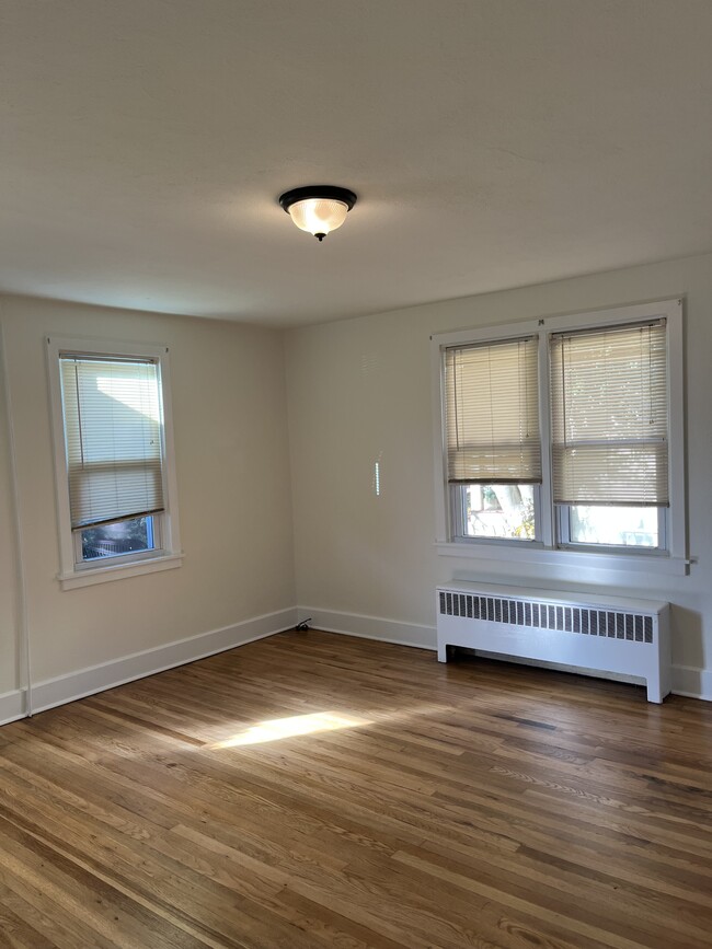 Foto del edificio - 520 Hollingsworth Ave