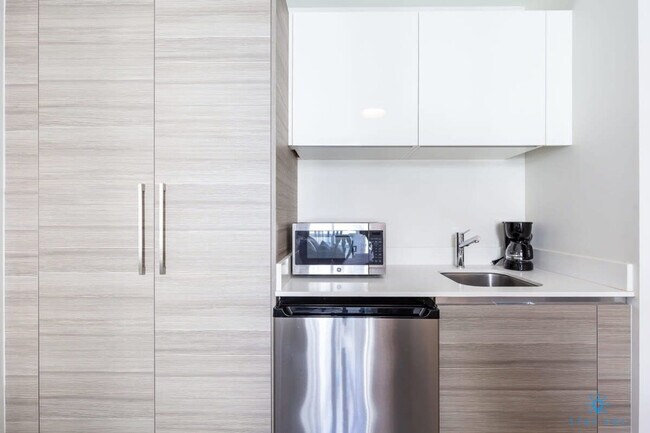 Foto del edificio - 777 N Ocean Dr