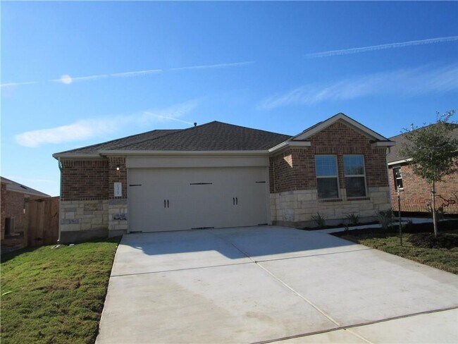 Building Photo - 1321 Chad Dr