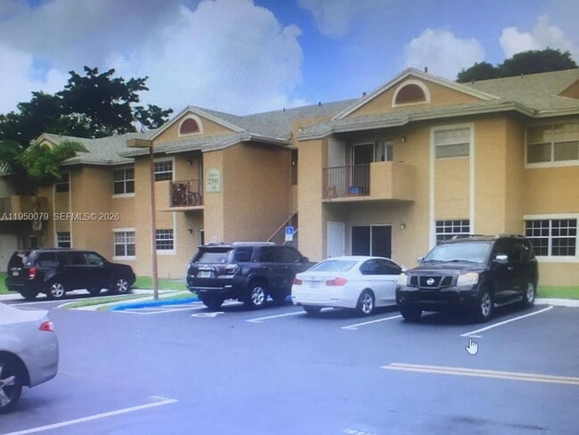 Foto del edificio - 2361 NW 96th Terrace