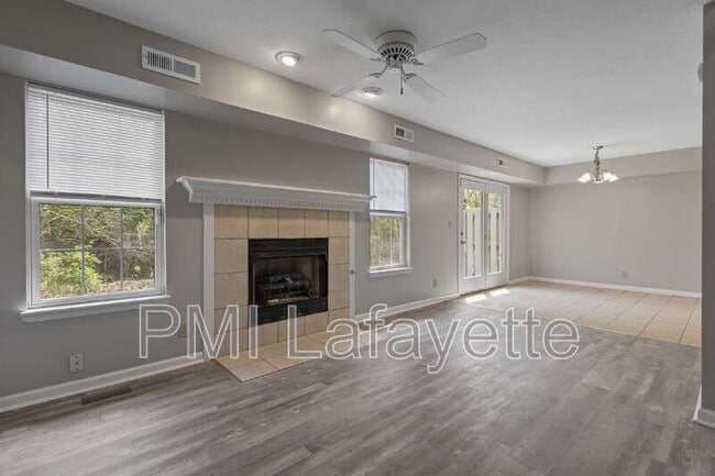 Building Photo - 523 Duroc Ct