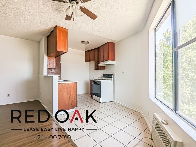 Foto del edificio - 15500 Foothill Blvd