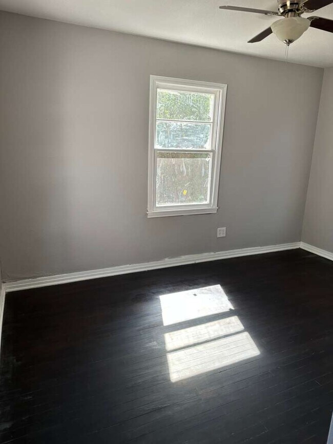 Foto del edificio - 1021 Pryor St