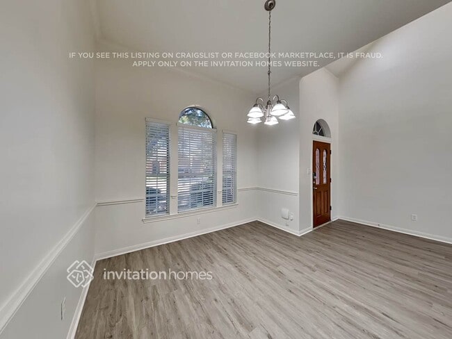 Foto del edificio - 907 Portsmouth Dr