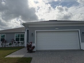 Building Photo - 13267 Drysdale Ave