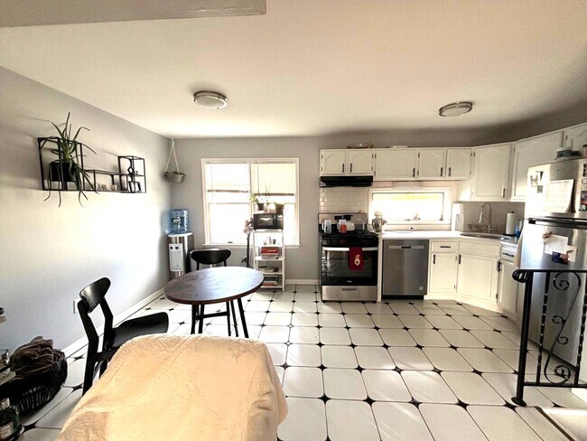 Foto del edificio - 509 Central Ave