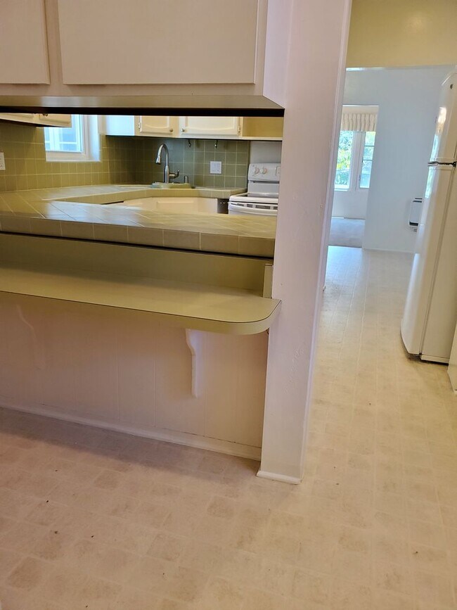 Foto del edificio - Coronado Single Level Home On Corner Lot