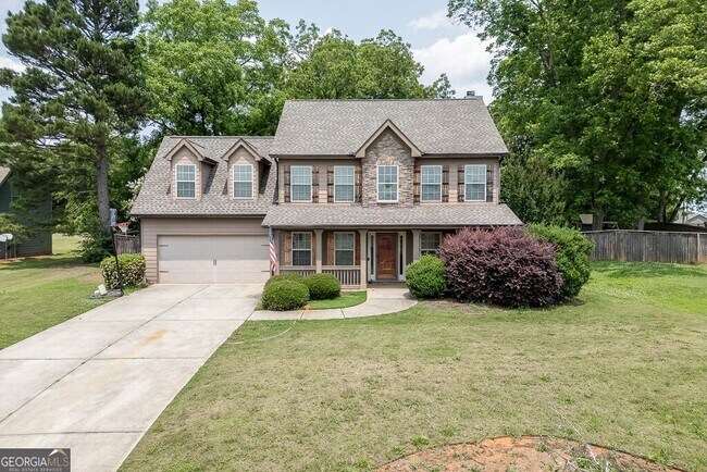 Building Photo - 323 Deer Run Dr