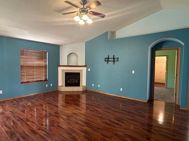 Foto del edificio - Beautiful 3 bedroom home - Clever, MO