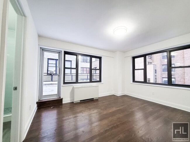 Building Photo - EAST 56 STREET