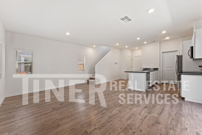 Foto del edificio - 3117 Pruett Dr