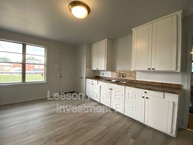 Foto del edificio - 3732 Frederick St
