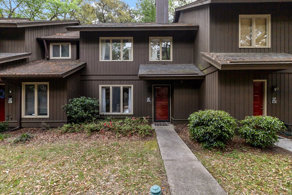 Primary Photo - 66 Brown Pelican Dr
