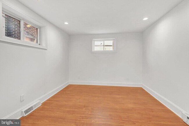 Foto del edificio - 1730 S 16th St