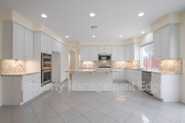 Foto del edificio - 32905 Northshire Cir