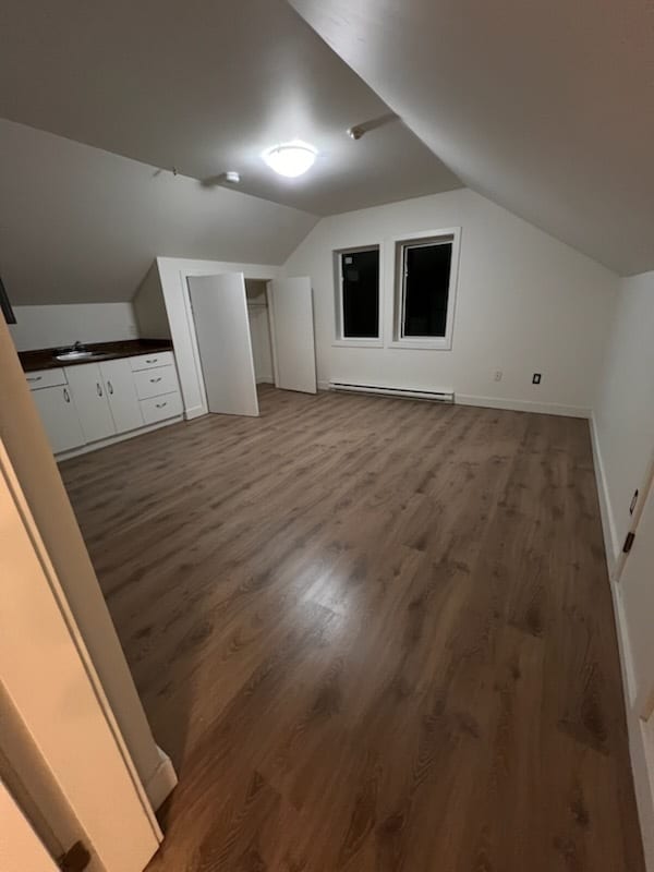 Building Photo - 971-971 Finlayson St