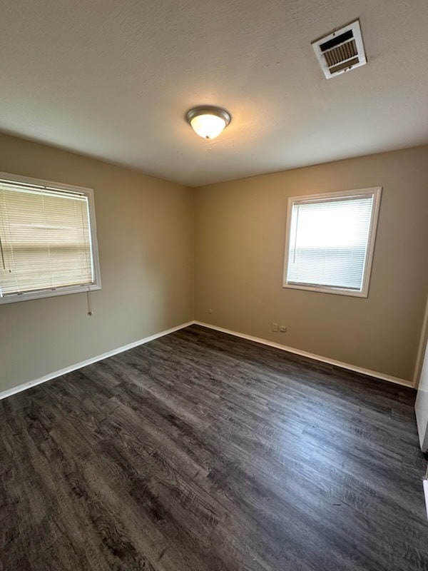 Building Photo - 218 Frieda Ln