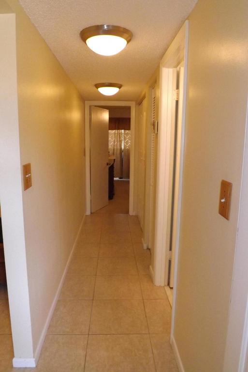 HALLWAY - 3212 Strawflower Way