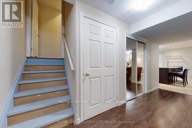 Building Photo - 394 Panhellenic Dr