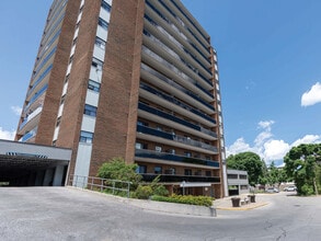 Building Photo - Centennial Park Place Apartments