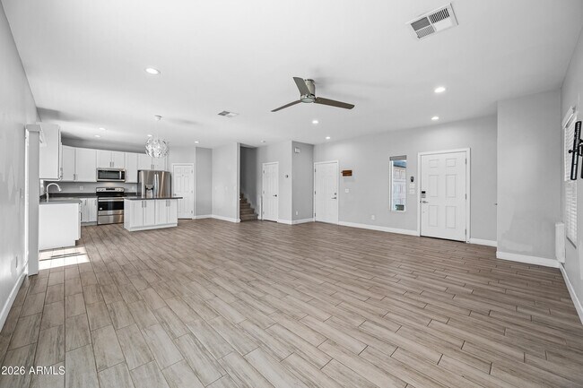 Foto del edificio - 1013 E Odeum Ln