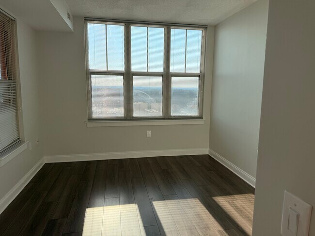 Dormitorio - 11760 Sunrise Valley Dr