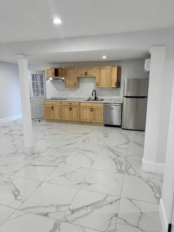 Foto principal - 26 Woodland Cir