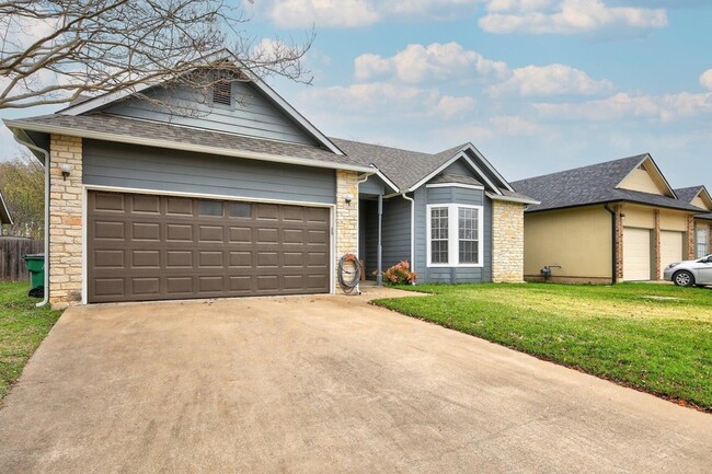 Foto del edificio - 2200 Big Hollow Dr