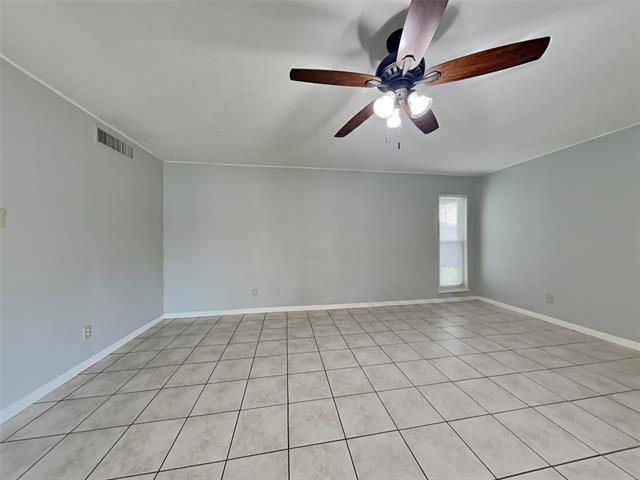 Building Photo - 1407 W Spring Creek Pkwy