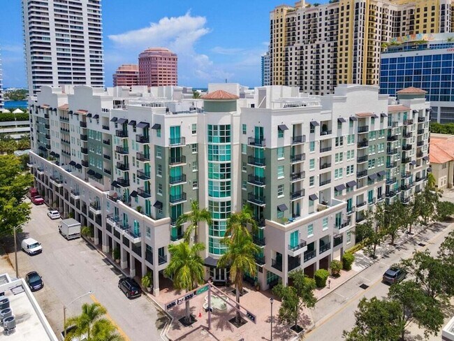 Foto del edificio - 600 S Dixie Hwy