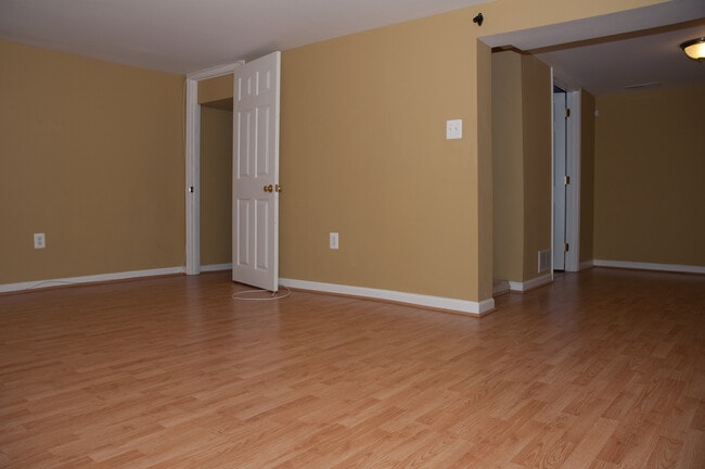 Foto del edificio - 3900 Oglethorpe St