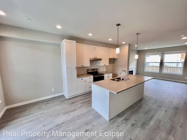 Building Photo - 2 br, 2.5 bath House - 3123 148th St SW #A2